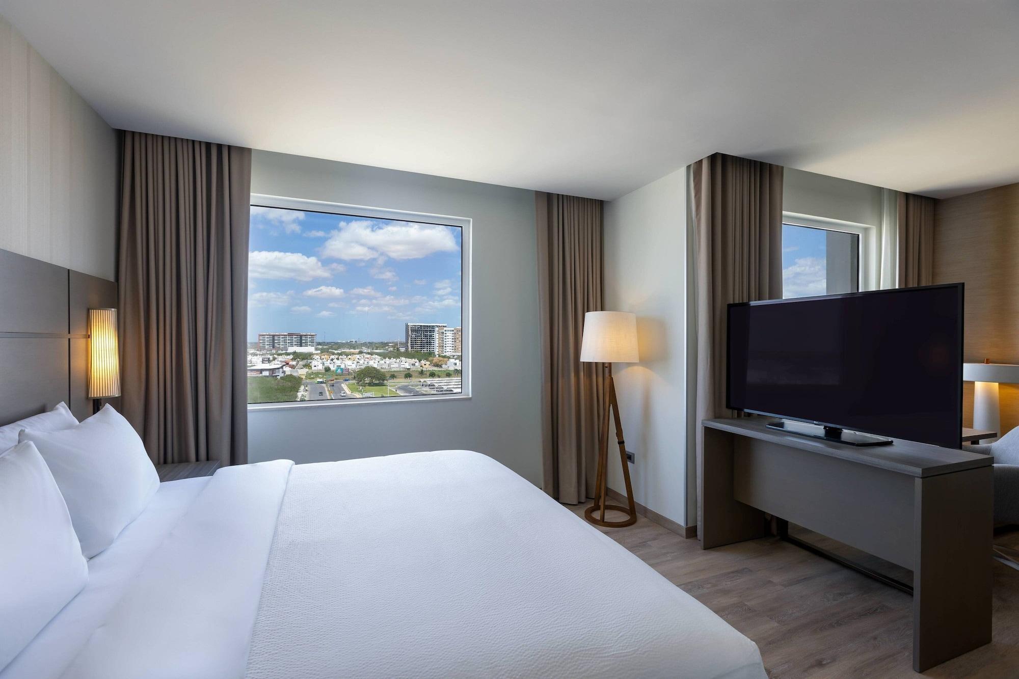 Residence Inn By Marriott Mérida Zewnętrze zdjęcie