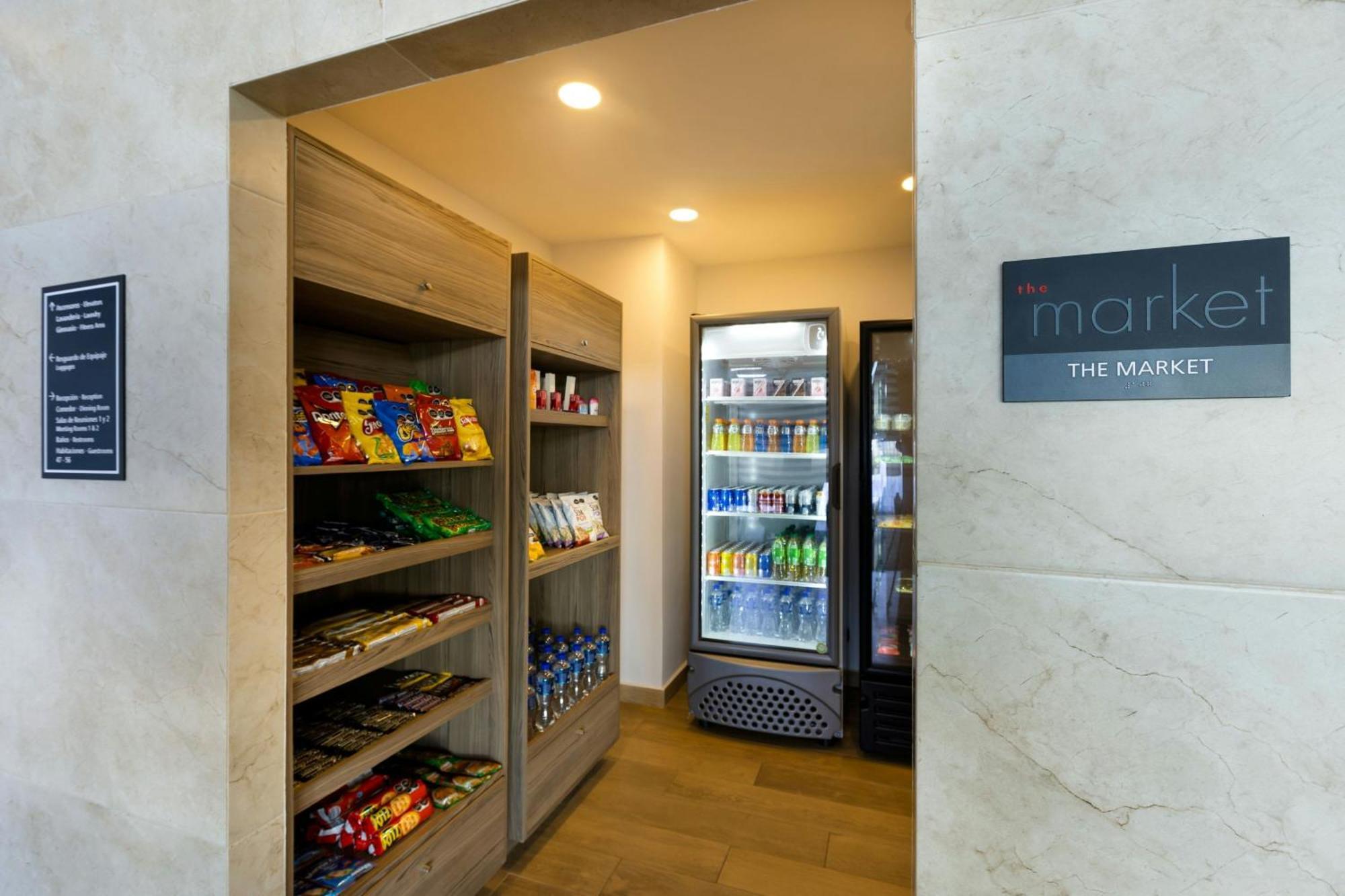 Residence Inn By Marriott Mérida Zewnętrze zdjęcie